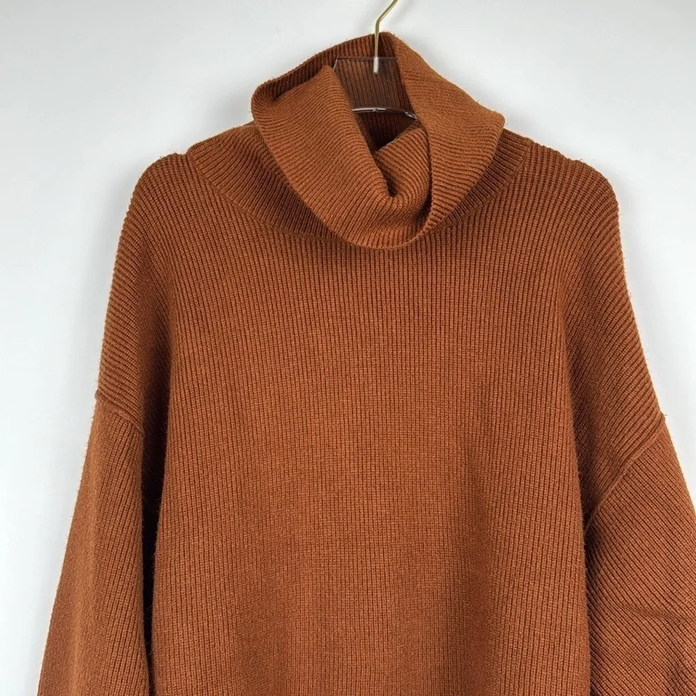 Free People Softly Structured Knit Tunic Turtleneck Sweater in Tobacco Size S